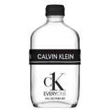 Apa de parfum Calvin Klein...