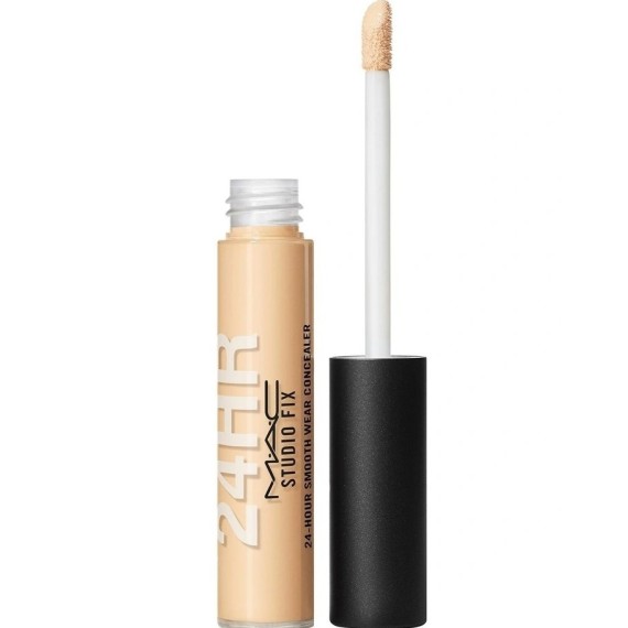 MAC Studio Fix 24 Hour Smooth Wear Corrector Tester
