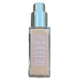 Fond de ten Christian Dior Diorskin Forever Natural Nude fără ambalaj