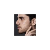 Shiseido Men Total Revitalizer Light Fluid Lichid facial revitalizant pentru bărbați