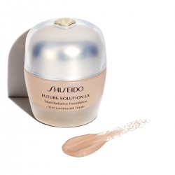 Shiseido Future Solution LX Fond de ten total Radiance Foundation Anti-Aging cu factor de protecție solară