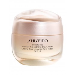 Shiseido Benefiance Wrinkle Smoothing Day Cream de zi antirid SPF 25